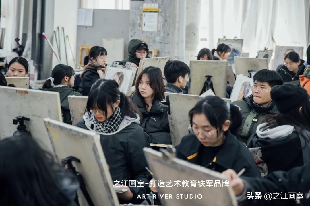 选考之后怎样可(kě)以多(duō)拿(ná)证证证证?之江实力演绎美院收割机