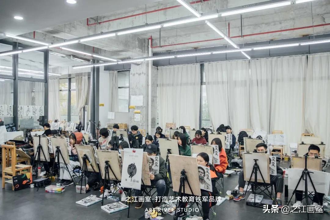选考之后怎样可(kě)以多(duō)拿(ná)证证证证?之江实力演绎美院收割机