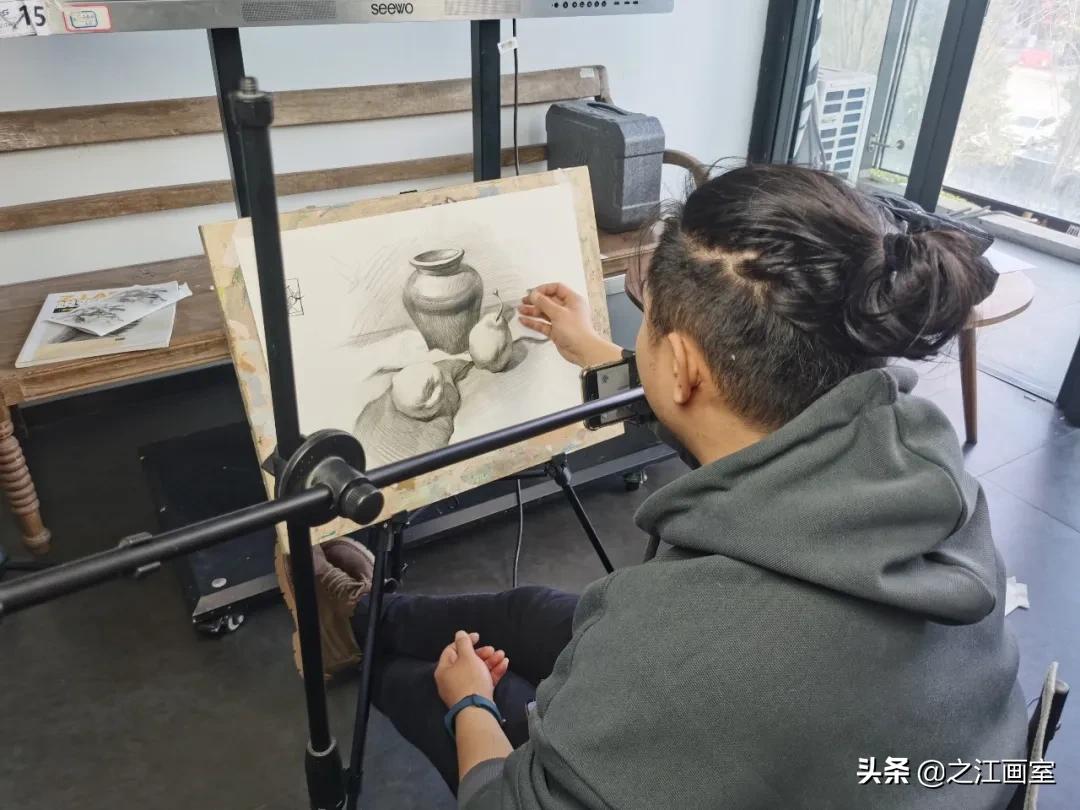 之江画室線(xiàn)上直播课堂第二期|新(xīn)年不间断,寒假助你牛转乾坤