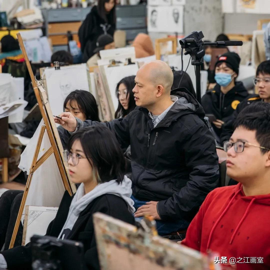 「永康六中」徐裔婷独白：从不學(xué)无术，到中國(guó)美院小(xiǎo)圈录取